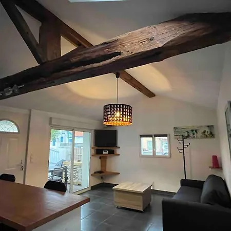 Charmante Maisonette A 3,5km De L'ocean, En Coeur De Vakantiehuis *