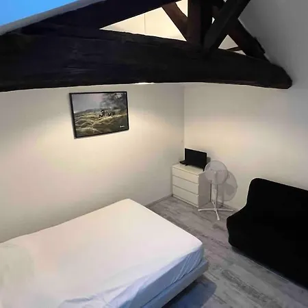 Charmante Maisonette A 3,5km De L'ocean, En Coeur De